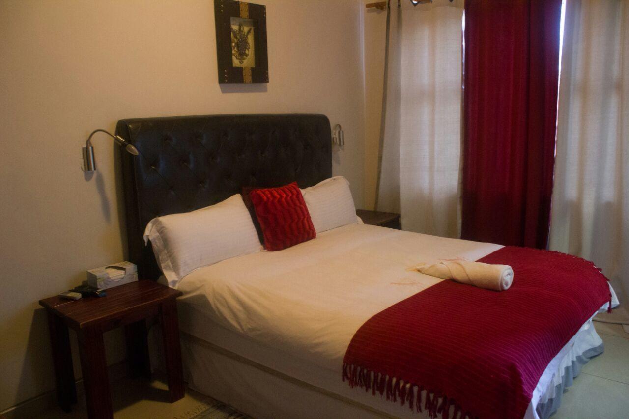 Pension Hotel Kamho Windhoek Eksteriør bilde